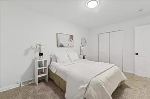 468 Joyce Ct, South Holland, IL 60473 - Photo 15