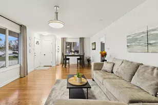 468 Joyce Ct, South Holland, IL 60473 - Photo 9