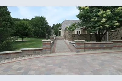 719 Midwest Club Parkway, Oak Brook, IL 60523 - Photo 35