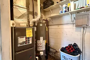 1341 Beverly Ln, Streamwood, IL 60107 - Photo 13