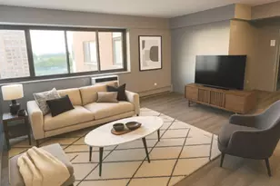 7337 S South Shore Dr, Chicago, IL 60649 - Photo 5