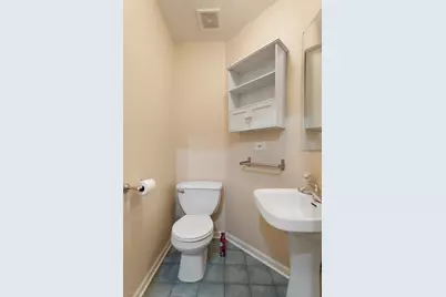 431 S Harvey Street #E, Oak Park, IL 60302 - Photo 9