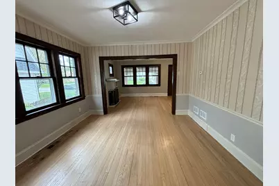 247 S Oakland Grove, Elmhurst, IL 60126 - Photo 5