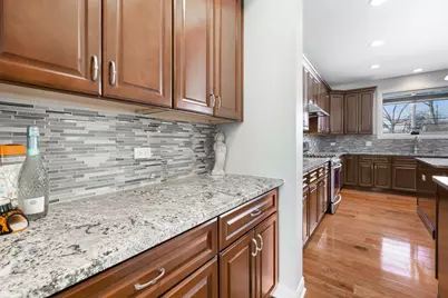 1S150 Luther Avenue, Lombard, IL 60148 - Photo 9