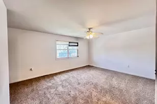 934 Evans St, Ottawa, IL 61350 - Photo 23