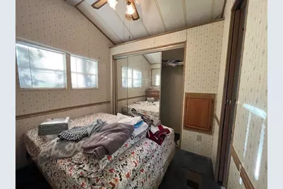 2795 E 28th Lot 1190 Road, Seneca, IL 61360 - Photo 17