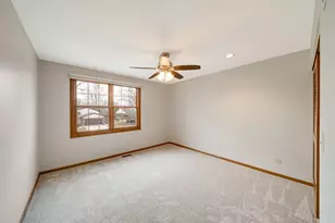 1530 E Fleming Dr S, Arlington Heights, IL 60004 - Photo 21