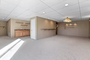 69 Telluride Ct, Gilberts, IL 60136 - Photo 27