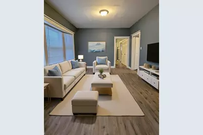 11246 S Indiana Avenue, Chicago, IL 60628 - Photo 5