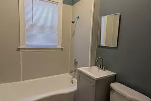 11246 S Indiana Ave, Chicago, IL 60628 - Photo 23