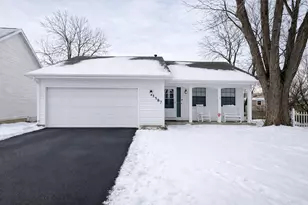 1587 Brookside Dr, Hoffman Estates, IL 60169 - Photo 1
