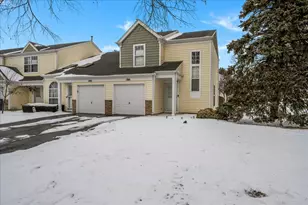 1780 College Green Dr, Elgin, IL 60123 - Photo 1