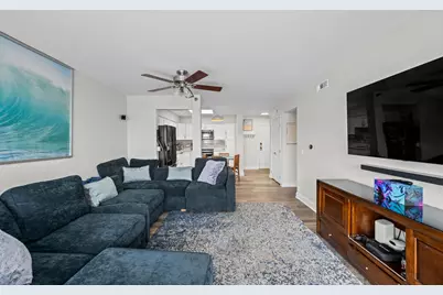 7041 W Touhy Avenue #607, Niles, IL 60714 - Photo 9