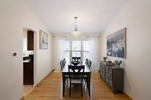 1280 Clover Ln, Hoffman Estates, IL 60192 - Photo 3