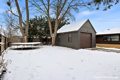 1810 Linden Avenue, Waukegan, IL 60087 - Photo 21