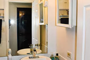 945 Commonwealth Ct, Vernon Hills, IL 60061 - Photo 13