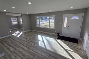 1010 Cassie Dr, Joliet, IL 60435 - Photo 3