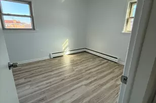 5445 S Kilbourn Ave, Chicago, IL 60632 - Photo 9