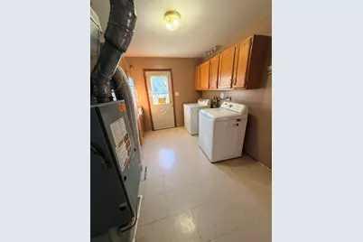 6837 W 113th Street, Worth, IL 60482 - Photo 13