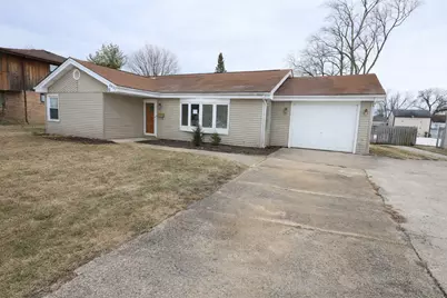 6837 W 113th Street, Worth, IL 60482 - Photo 1