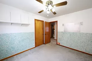 6837 W 113th St, Worth, IL 60482 - Photo 15