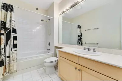 501 N Clinton Street #901, Chicago, IL 60654 - Photo 13