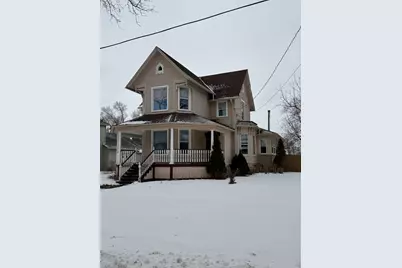 135 S 6th Street, Capron, IL 61012 - Photo 1