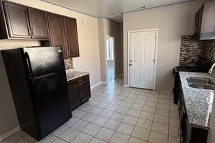 8204 S Peoria St, Chicago, IL 60620 - Photo 13