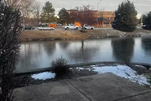 640 Beaver Ct, Naperville, IL 60563 - Photo 5