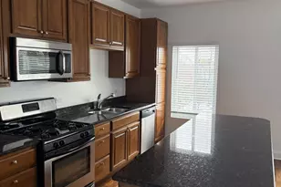 6961 Vine St, Indian Head Park, IL 60525 - Photo 5