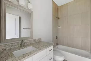 2253 W 19th St, Chicago, IL 60608 - Photo 7