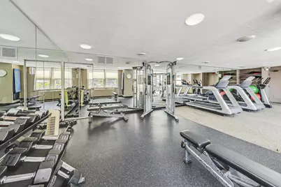 525 W Hawthorne Place #206, Chicago, IL 60657 - Photo 25