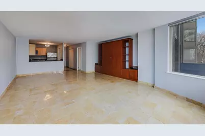 525 W Hawthorne Place #206, Chicago, IL 60657 - Photo 15