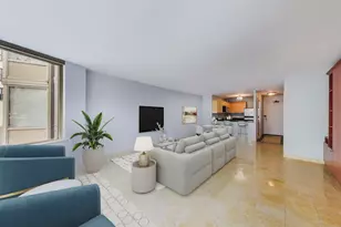 525 W Hawthorne Pl, Chicago, IL 60657 - Photo 9