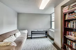 525 W Hawthorne Pl, Chicago, IL 60657 - Photo 33