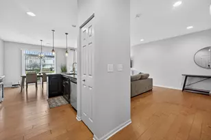 6N385 Whitmore Cir, Saint Charles, IL 60174 - Photo 17