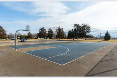 6N385 Whitmore Circle #B, Saint Charles, IL 60174 - Photo 33