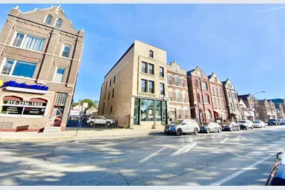 1854 W 18th Street #2F, Chicago, IL 60608 - Photo 1