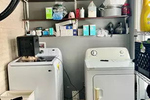 2511 Elmwood Ave, Berwyn, IL 60402 - Photo 15