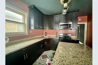 2511 Elmwood Avenue, Berwyn, IL 60402 - Photo 5