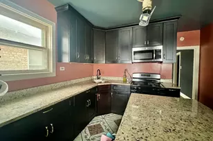 2511 Elmwood Ave, Berwyn, IL 60402 - Photo 5