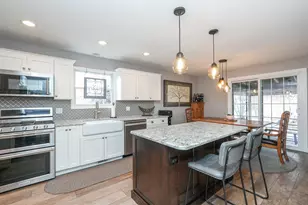 410 W Cook St, Manteno, IL 60950 - Photo 11