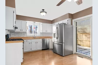 1655 Trafalgar Lane, Aurora, IL 60504 - Photo 7