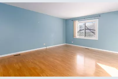 1655 Trafalgar Lane, Aurora, IL 60504 - Photo 3