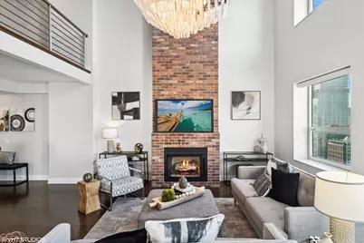 [Address not provided], Chicago, IL 60654 - Photo 7