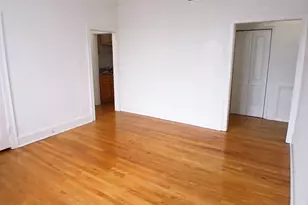 4808 W Barry Ave, Chicago, IL 60641 - Photo 3