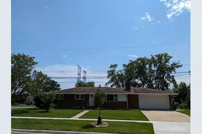 381 W Millers Road, Des Plaines, IL 60016 - Photo 1