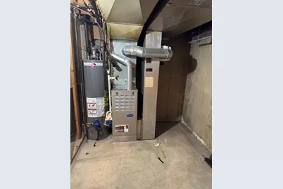 381 W Millers Road, Des Plaines, IL 60016 - Photo 15