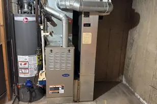 381 W Millers Rd, Des Plaines, IL 60016 - Photo 15