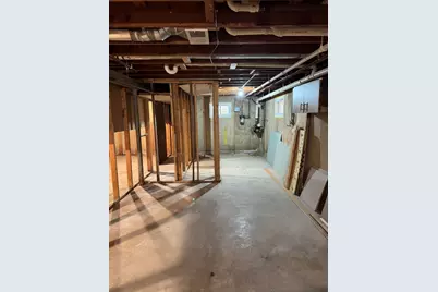 381 W Millers Road, Des Plaines, IL 60016 - Photo 17